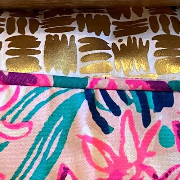 Lilly Pulitzer 18" x 18" Throw Pillow- Via Flora Print Front, Gold On Back - Picture 7 of 8